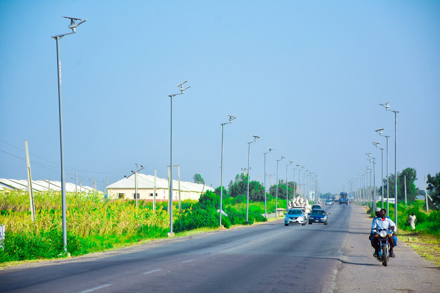 1772695979234693.jpg Solar-Street-lights-1536x1025.jpg